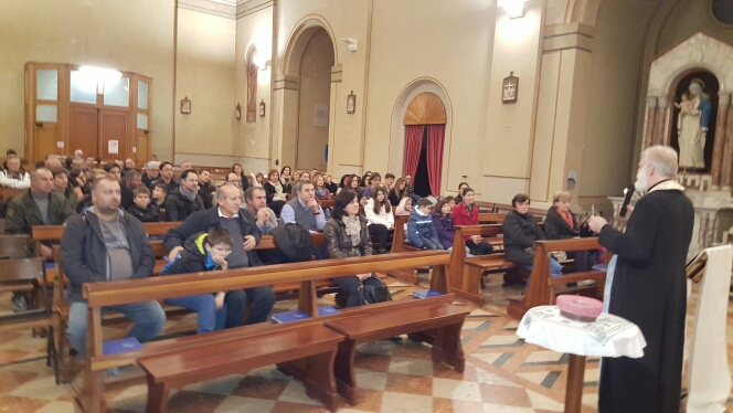 Прво богослужење у Порчији – Италија