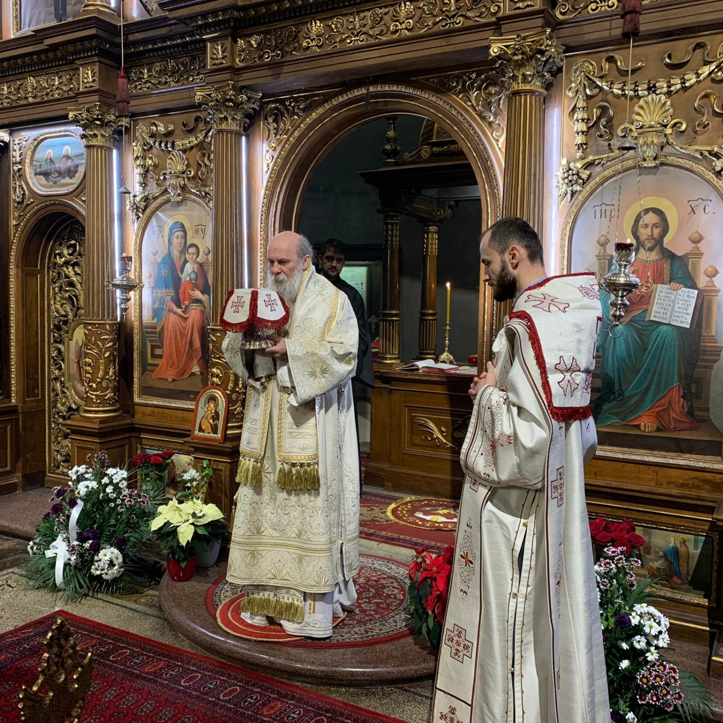 Света архијерејска Литургија у Саборном храму Светог Саве