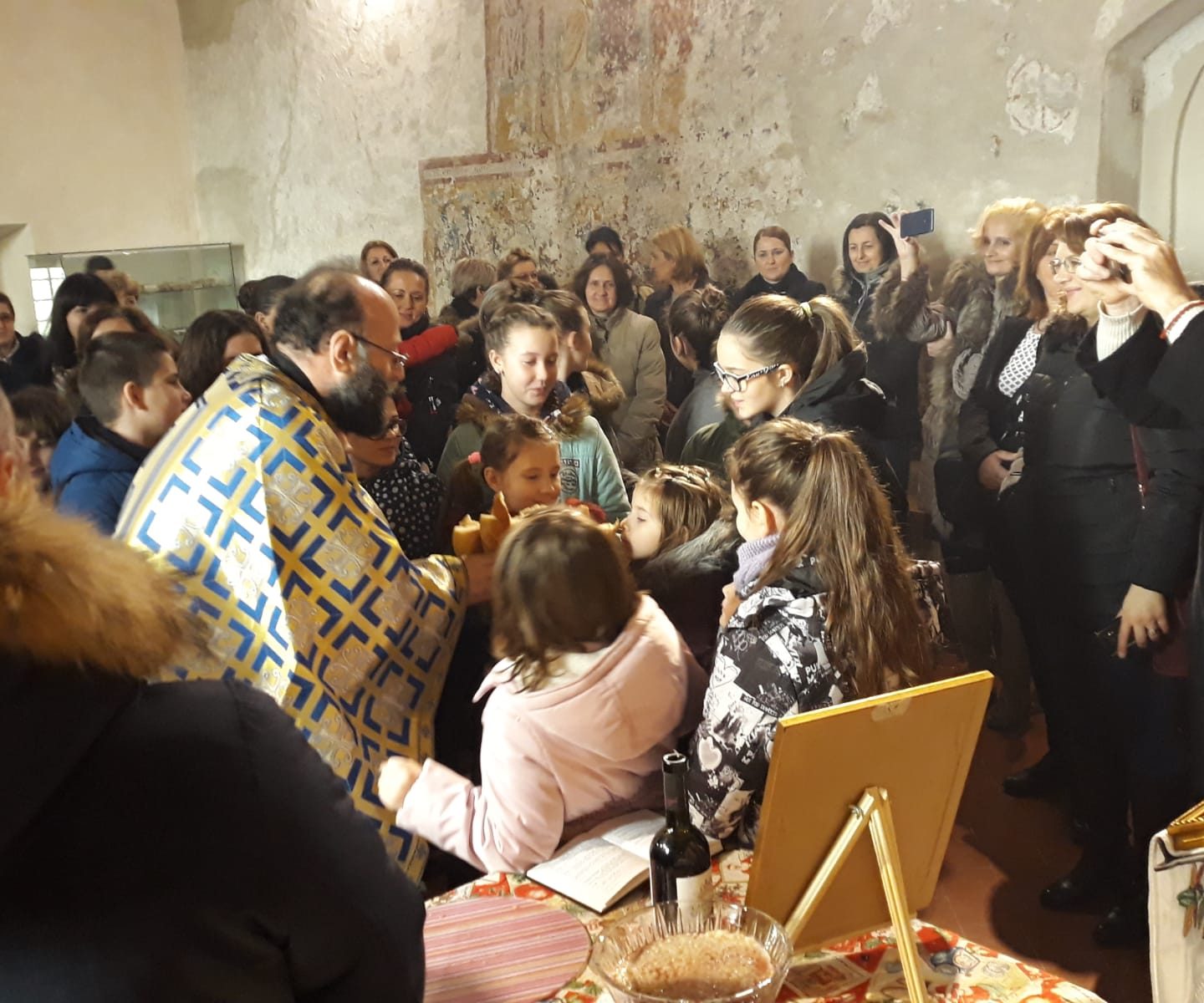 Српска деца у Удинама и Порћији прославили своју славу Св. Саву