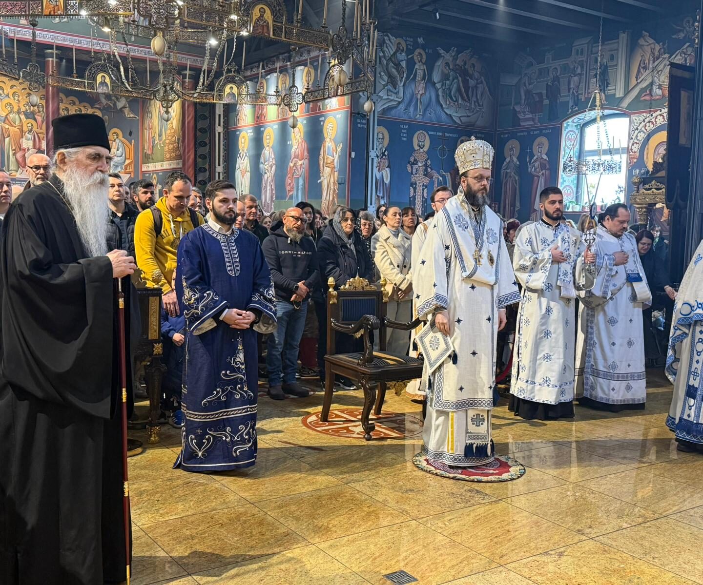 Света архијерејска Литургија у Четврту недељу Часног поста, у Храму Васкрсења Христовог у другом бечком округу