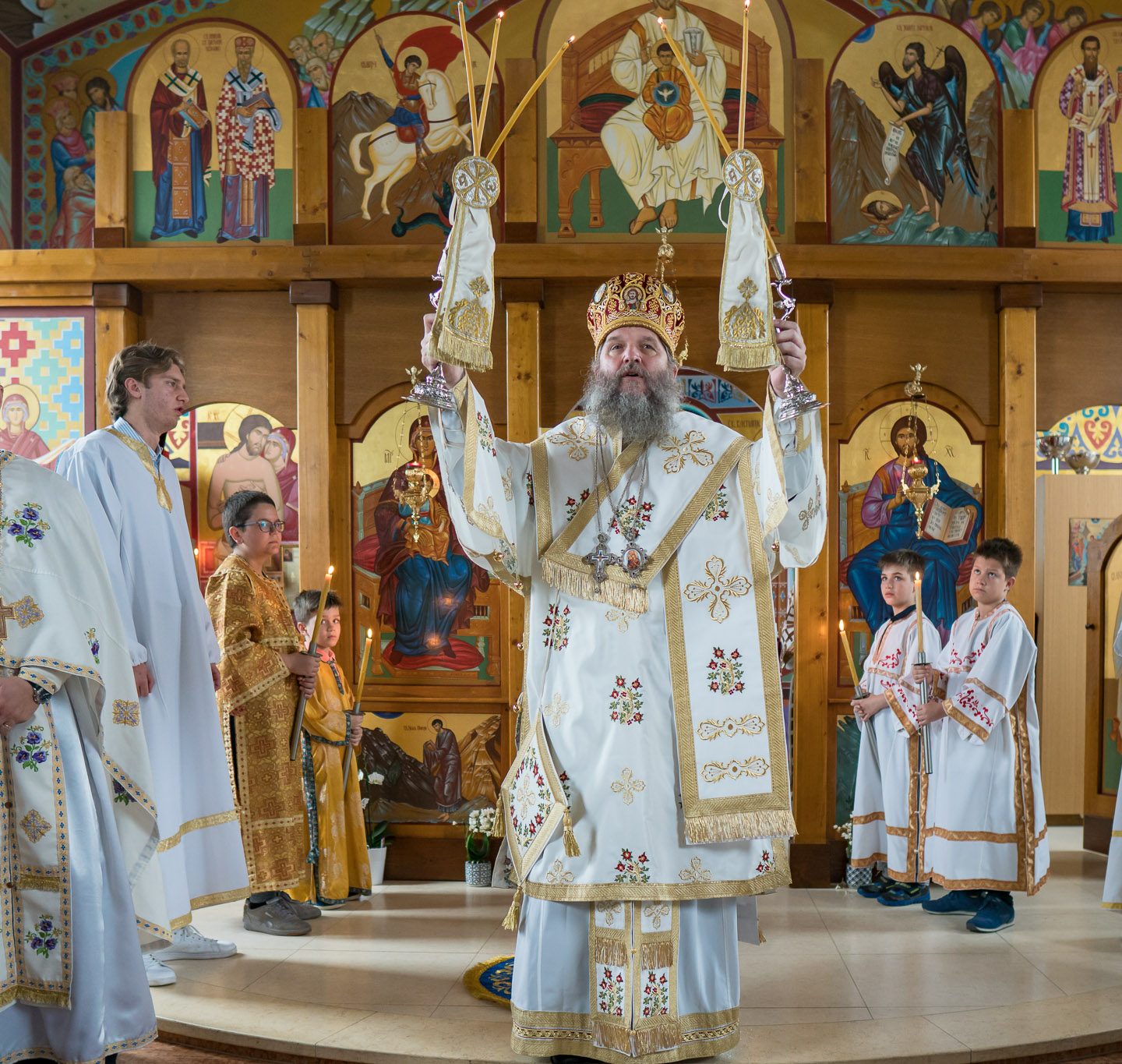 Архијерејска  посета Салцбургу