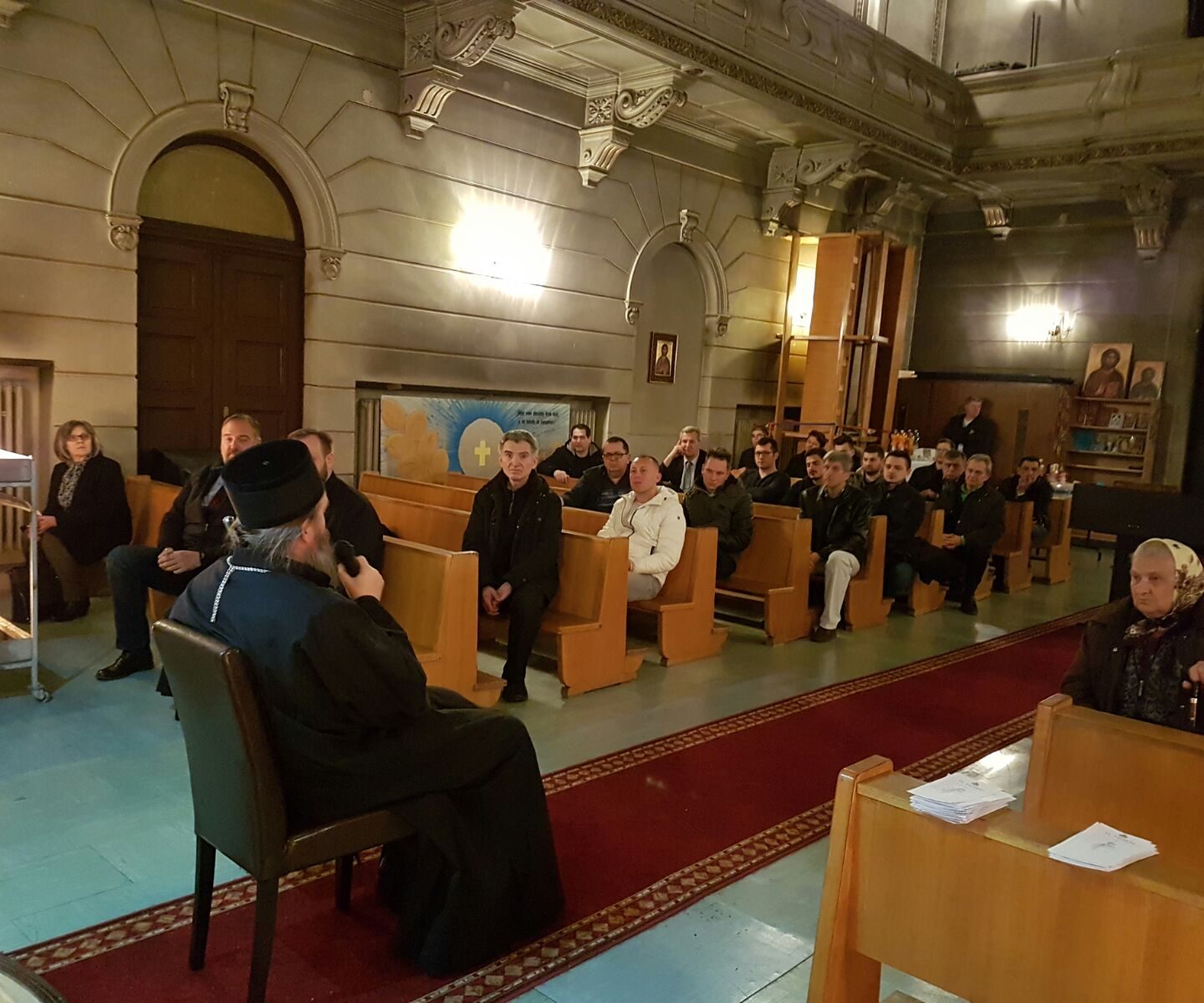 Владика Андреј посетио Црквену општину Инсбрук
