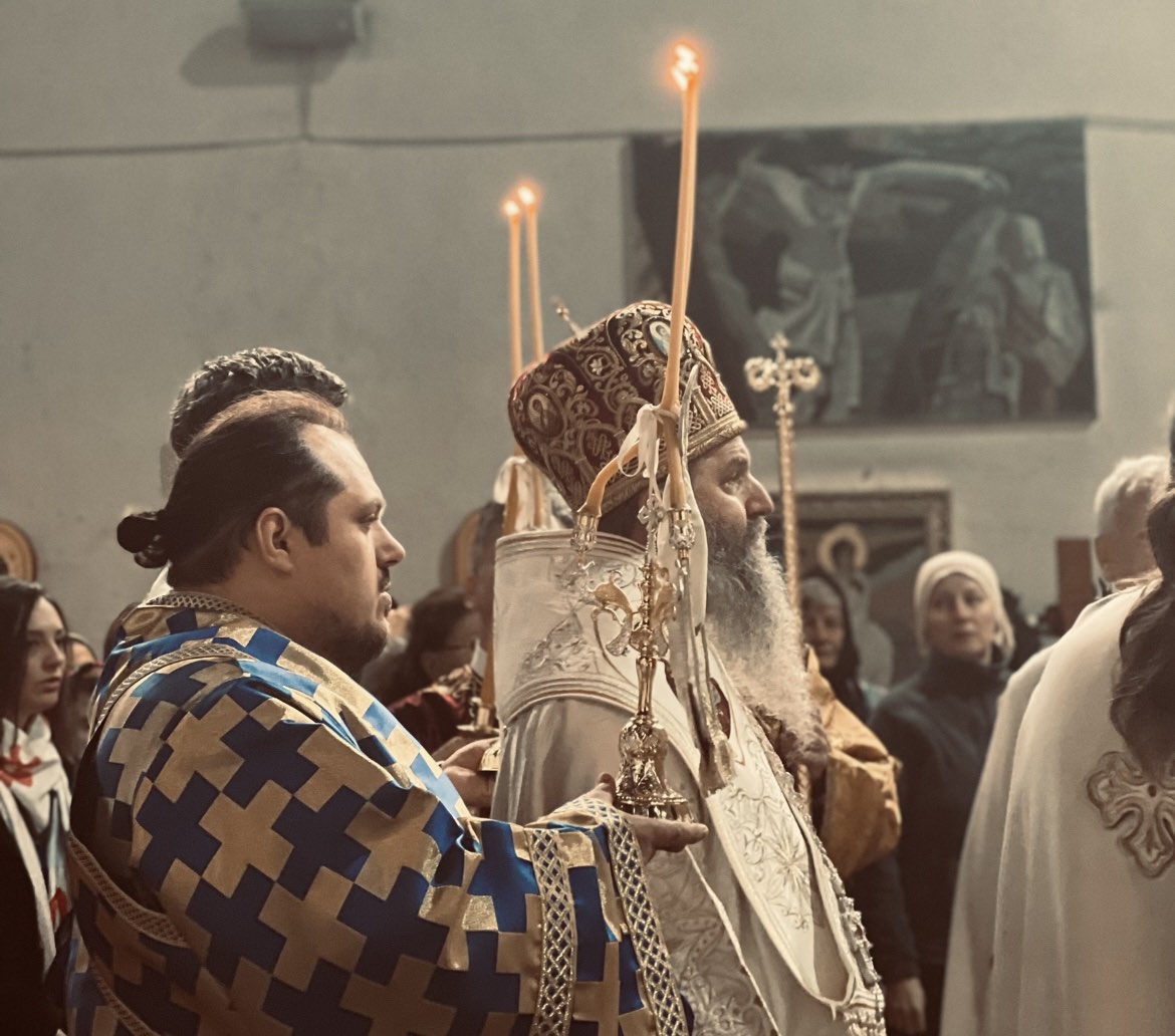 Епископ Андреј служио у храму Рођења Пресвете Богородице у Бечу