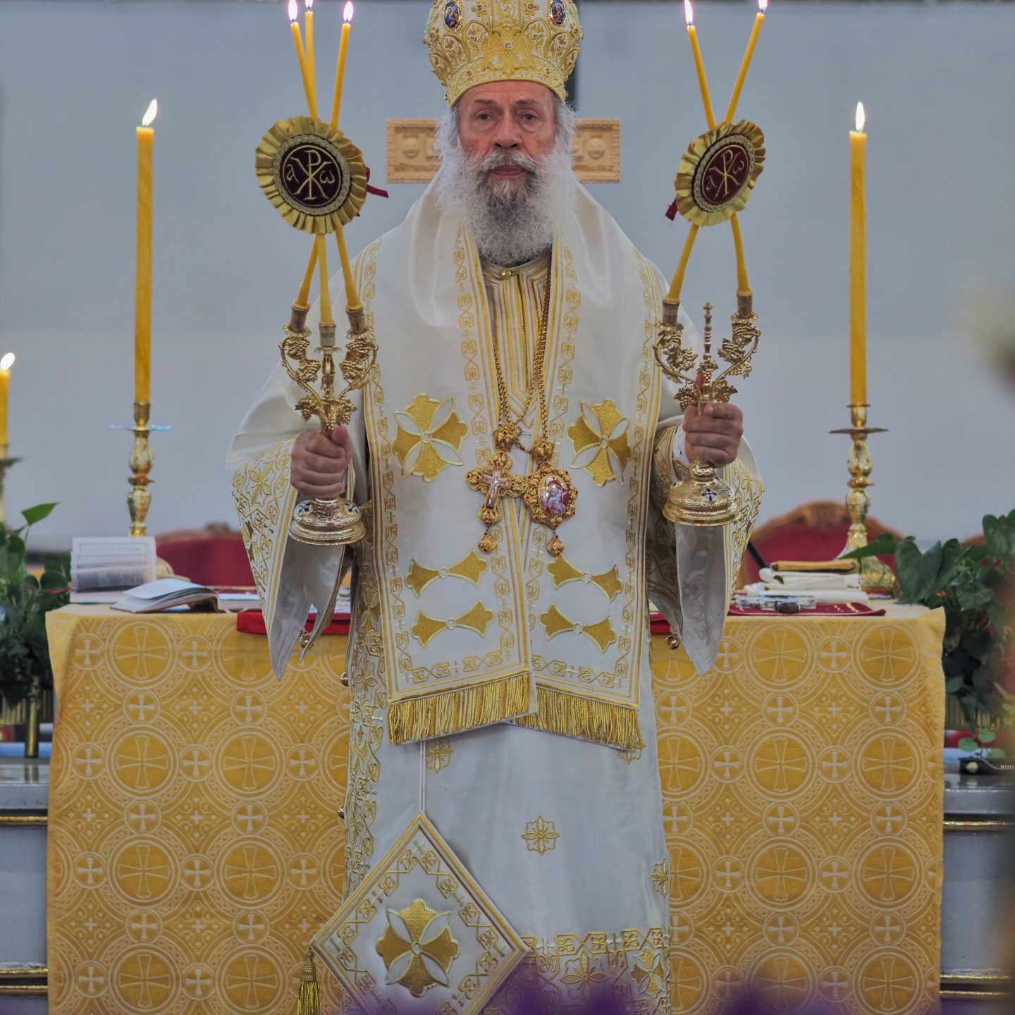 Епископ хвостански Г. Алексеј богослужио у у Храму Акатиста Пресвете Богородице у Бечу
