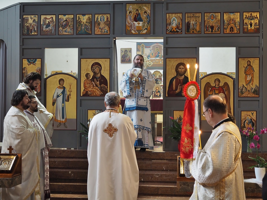Архијерејска Литургија на Велики четвртак